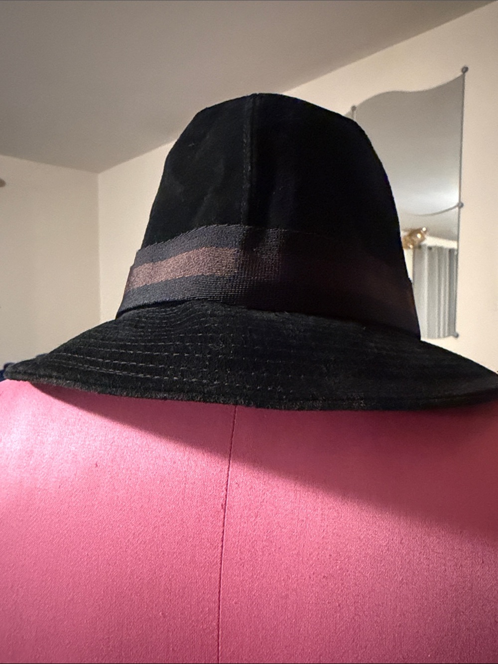 Gucci hat - Picture 6 of 6